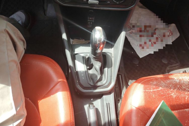Used Volkswagen Jetta 2017 1.5L Automatic Fashion Model Gear Lever