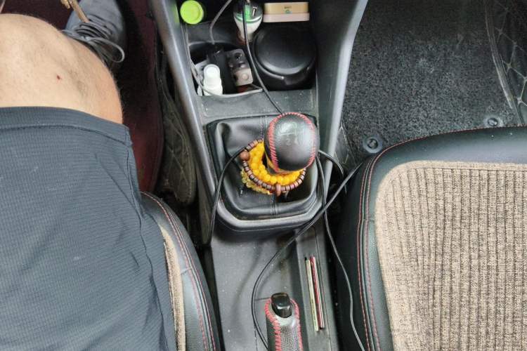 Used Volkswagen Jetta 2017 1.5L Manual Fashion Edition Gear Lever