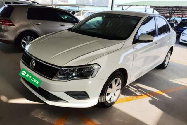 Used Volkswagen Jetta 2017 1.5L Manual Fashion Edition