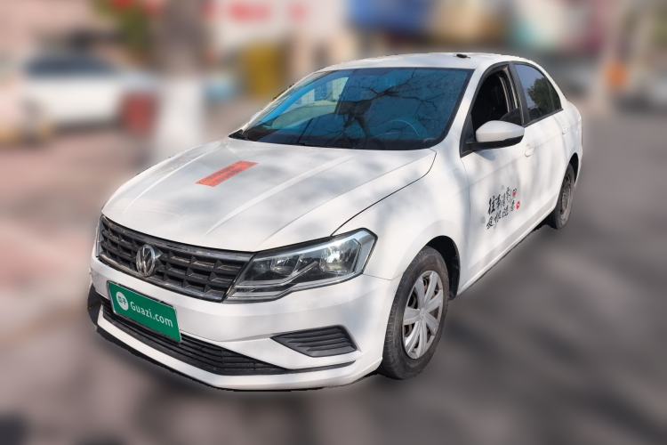 Used Volkswagen Jetta 2017 1.5L Manual Fashion Edition