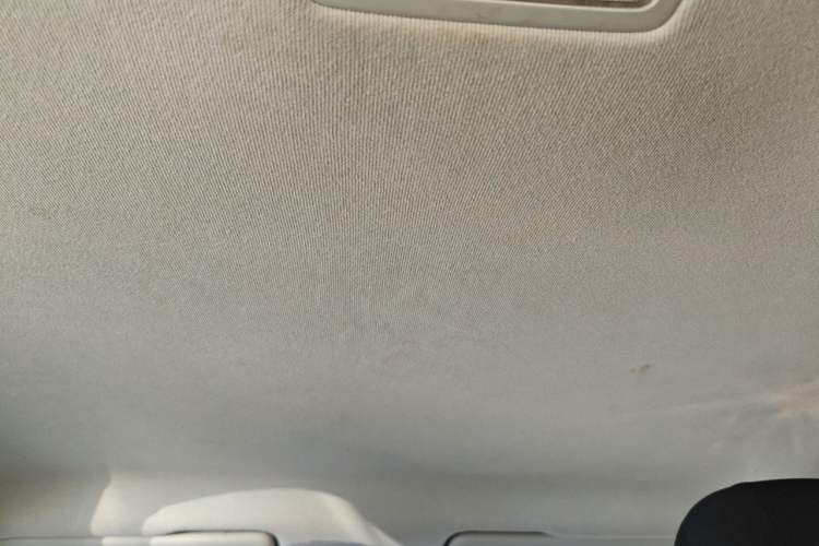 Used Volkswagen Jetta 2017 1.5L Manual Fashion Edition Headliner