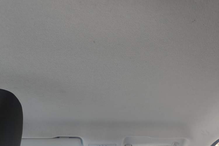 Used Volkswagen Jetta 2017 1.4L Manual Fashion Edition Headliner