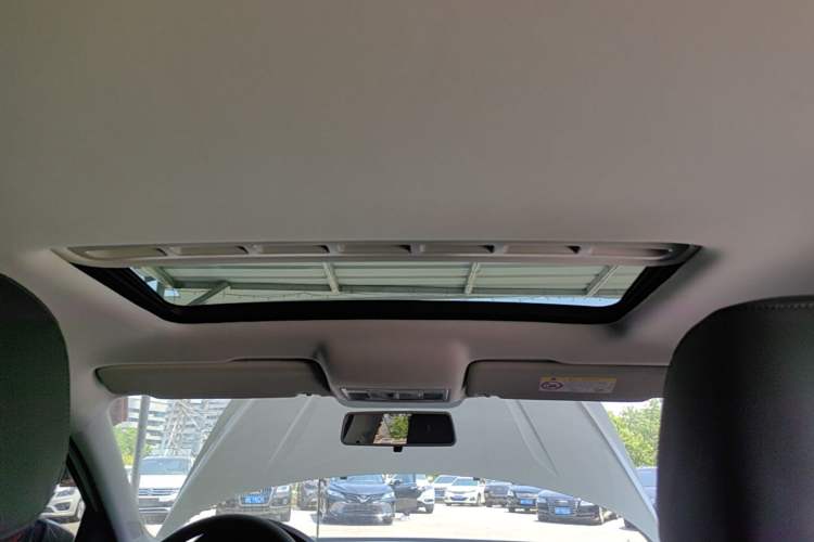 Used Volkswagen Jetta 2017 1.5L Automatic Comfort Model Headliner