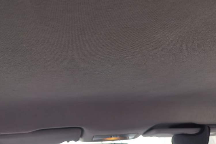 Used Volkswagen Jetta 2017 1.4L Manual Fashion Edition Headliner