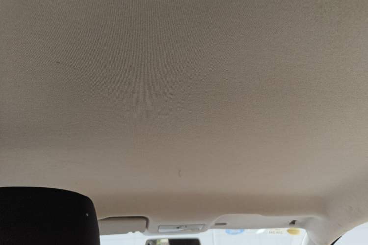 Used Volkswagen Jetta 2017 1.5L Manual Fashion Edition Headliner