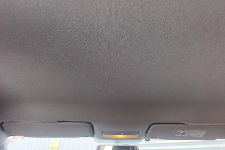 Used Volkswagen Jetta 2017 1.4L Manual Fashion Edition Headliner