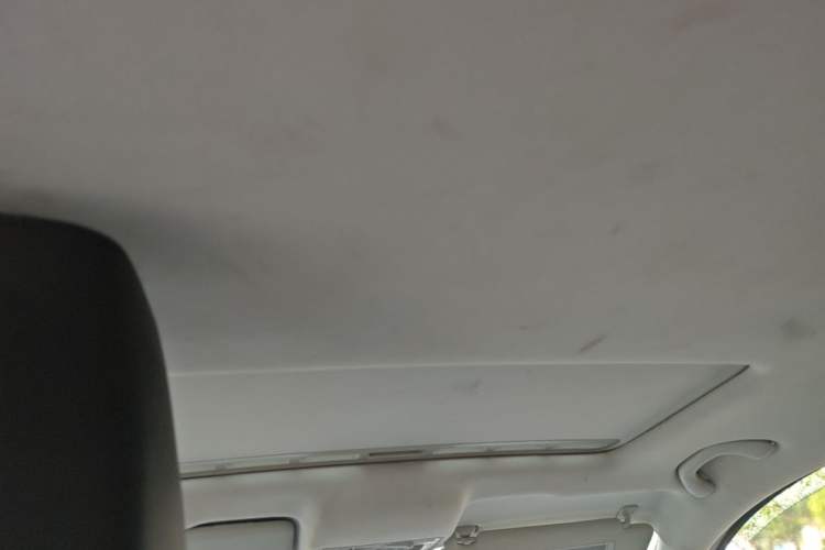 Used Volkswagen Jetta 2017 1.5L Automatic Comfort Model Headliner