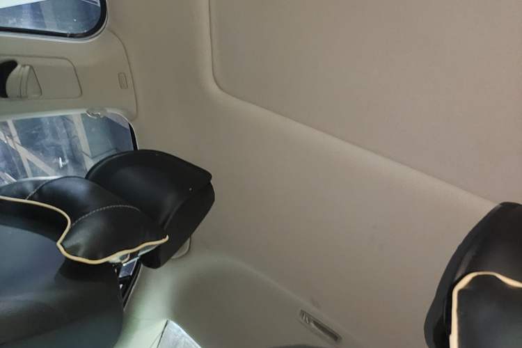 Used Volkswagen Jetta 2017 1.5L Automatic Comfort Model Headliner