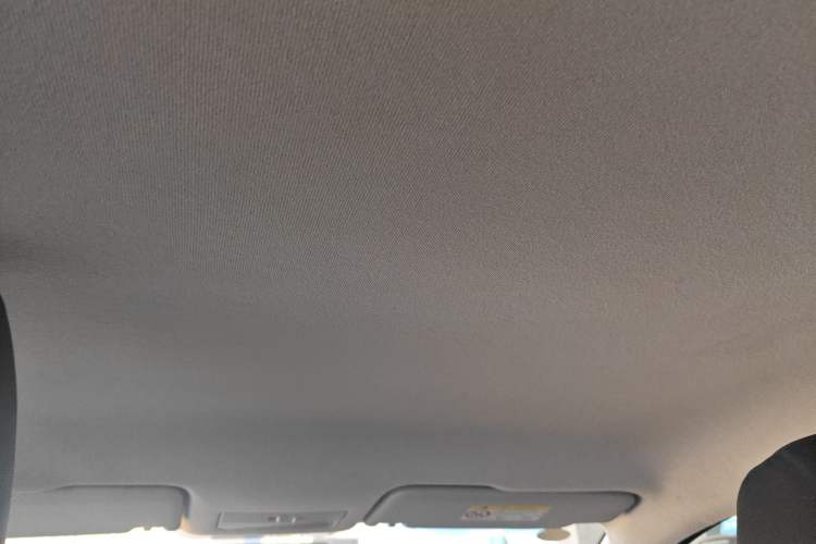 Used Volkswagen Jetta 2017 1.4L Manual Fashion Edition Headliner