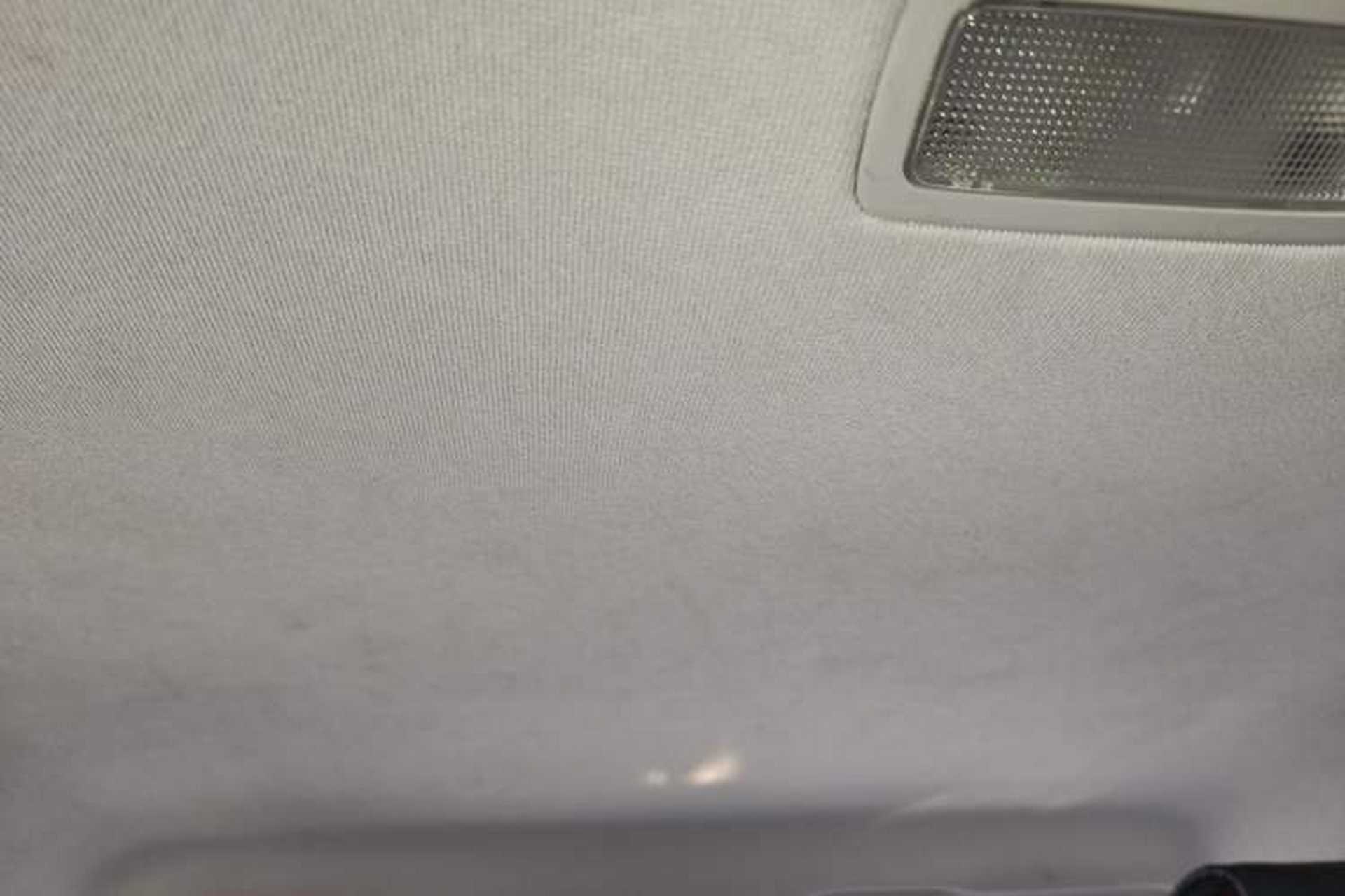 Used Volkswagen Jetta 2017 1.5L Manual Fashion Edition Headliner