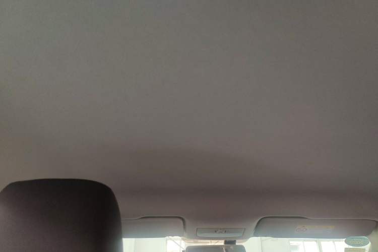 Used Volkswagen Jetta 2017 1.4L Manual Fashion Edition Headliner