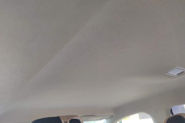 Used Volkswagen Jetta 2017 1.5L Manual Fashion Edition Headliner