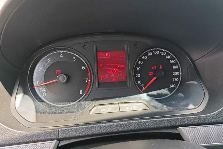 Used Volkswagen Jetta 2017 1.5L Manual Comfort Model Instrument Cluster