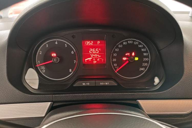 Used Volkswagen Jetta 2017 1.5L Automatic Comfort Model Instrument Cluster