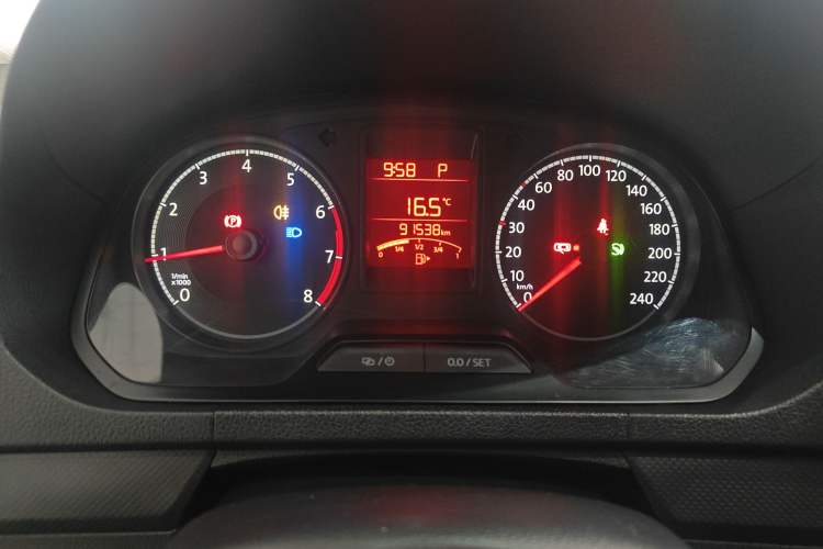 Used Volkswagen Jetta 2017 1.5L Automatic Fashion Model Instrument Cluster