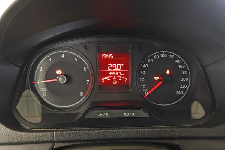 Used Volkswagen Jetta 2017 1.4L Manual Fashion Edition Instrument Cluster