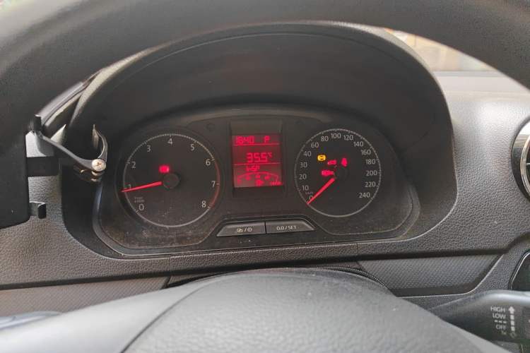 Used Volkswagen Jetta 2017 1.5L Automatic Fashion Model Instrument Cluster