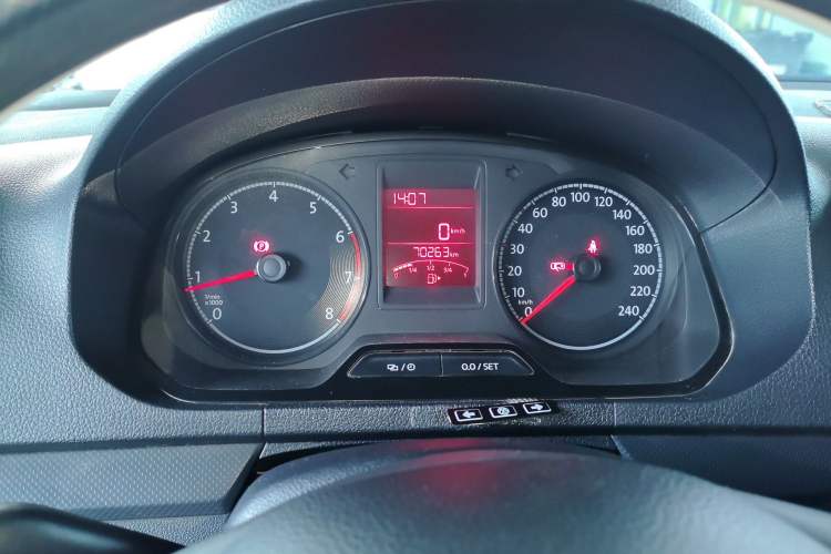 Used Volkswagen Jetta 2017 1.5L Manual Fashion Edition Instrument Cluster