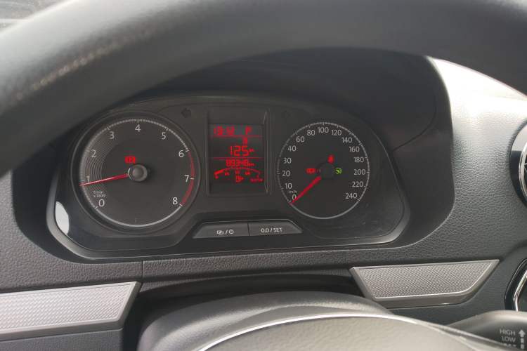 Used Volkswagen Jetta 2017 1.5L Automatic Comfort Model Instrument Cluster