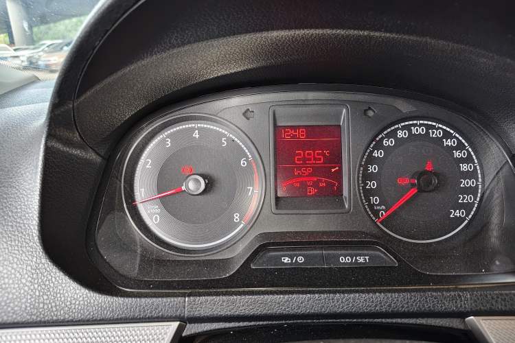 Used Volkswagen Jetta 2017 1.5L Manual Comfort Model Instrument Cluster