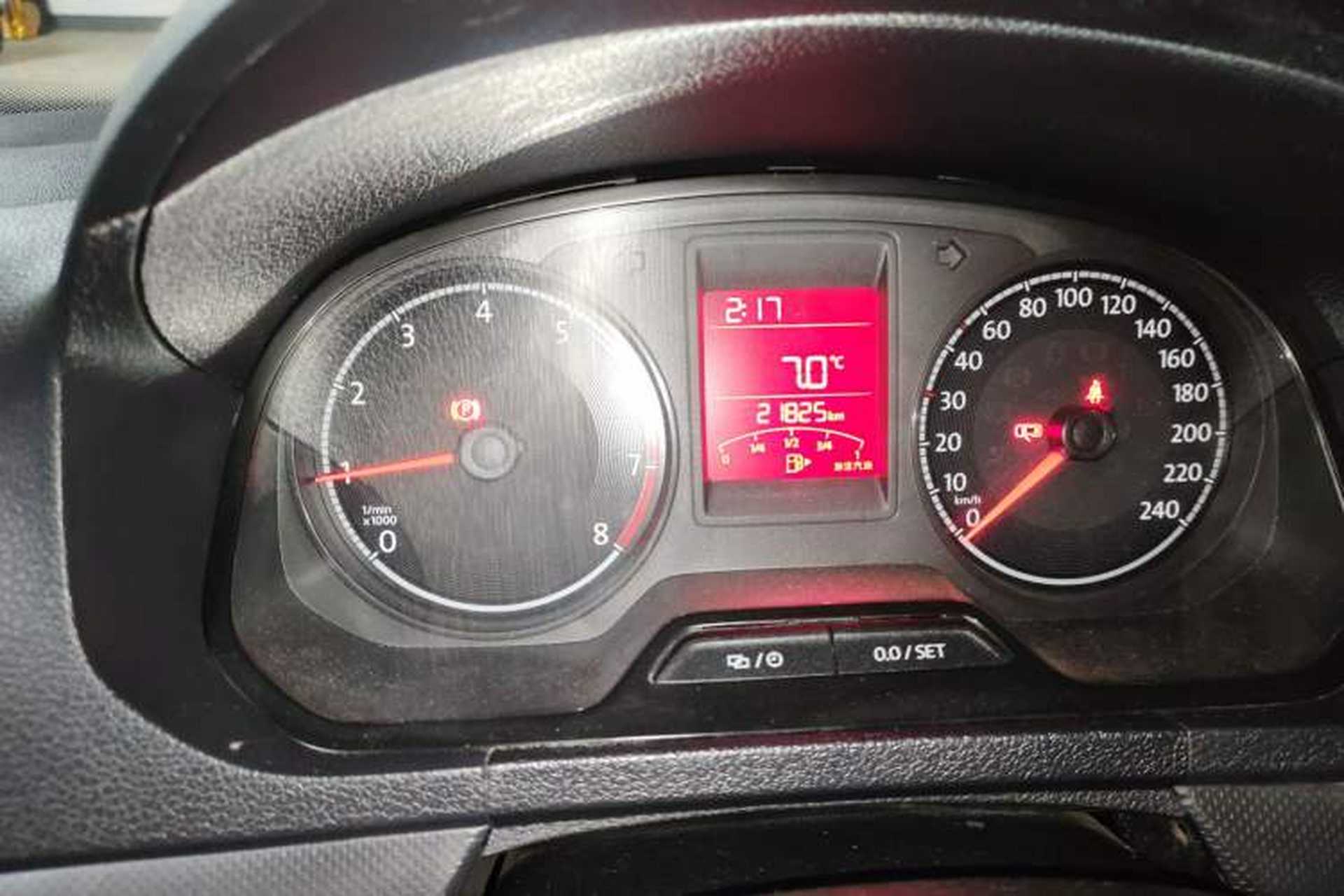 Used Volkswagen Jetta 2017 1.5L Manual Fashion Edition Instrument Cluster