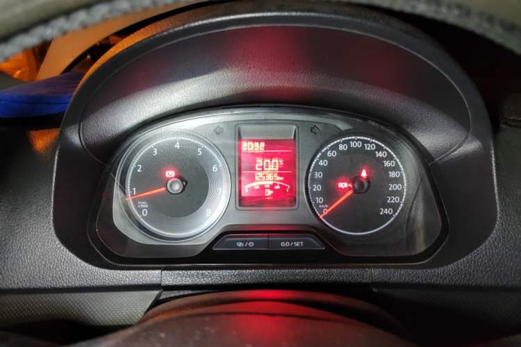 Used Volkswagen Jetta 2017 1.4L Manual Fashion Edition Instrument Cluster