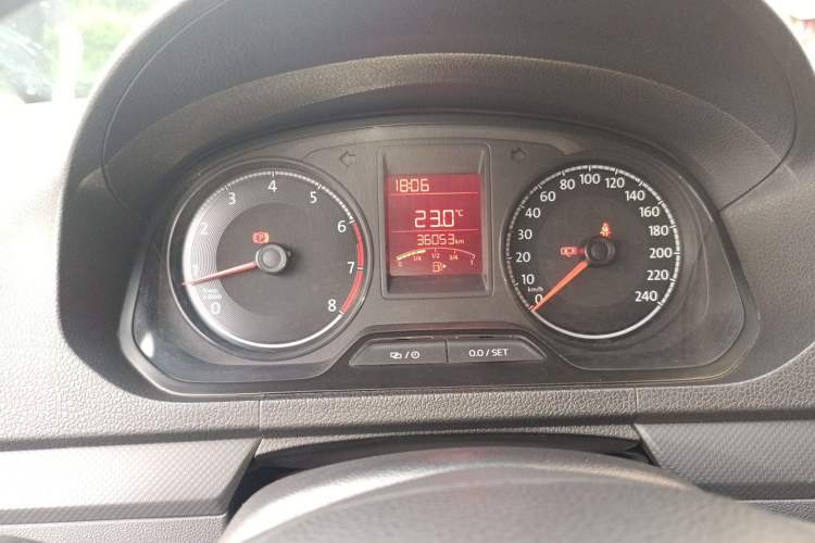 Used Volkswagen Jetta 2017 1.5L Manual Fashion Edition Instrument Cluster