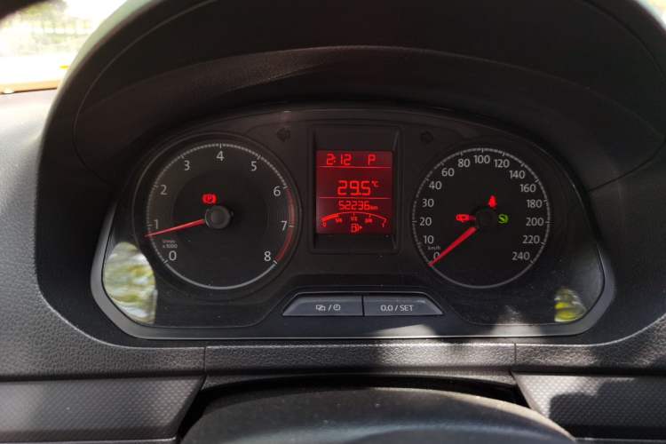 Used Volkswagen Jetta 2017 1.5L Automatic Fashion Model Instrument Cluster
