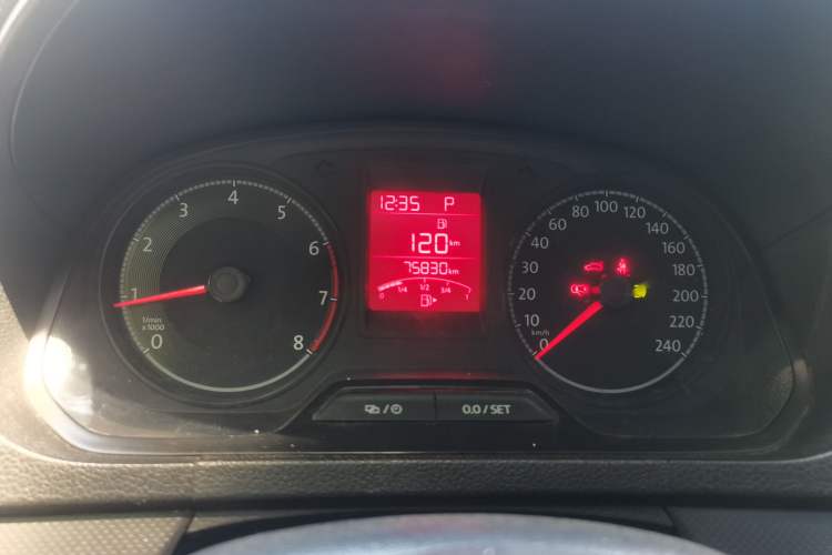 Used Volkswagen Jetta 2017 1.5L Automatic Fashion Model Instrument Cluster