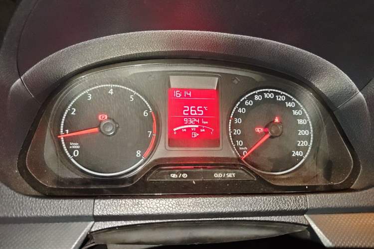 Used Volkswagen Jetta 2017 1.4L Manual Fashion Edition Instrument Cluster
