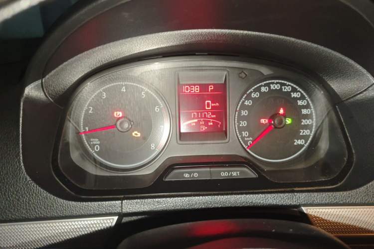 Used Volkswagen Jetta 2017 1.5L Automatic Comfort Model Instrument Cluster