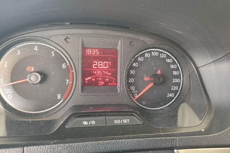 Used Volkswagen Jetta 2017 1.5L Manual Fashion Edition Instrument Cluster