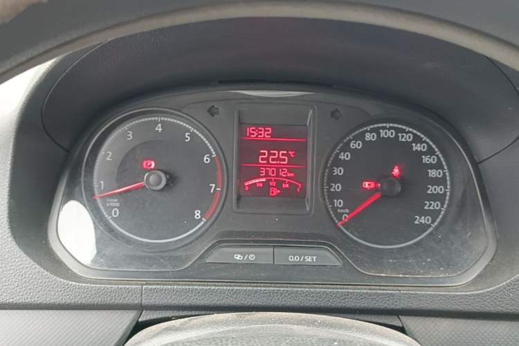 Used Volkswagen Jetta 2017 1.4L Manual Fashion Edition Instrument Cluster