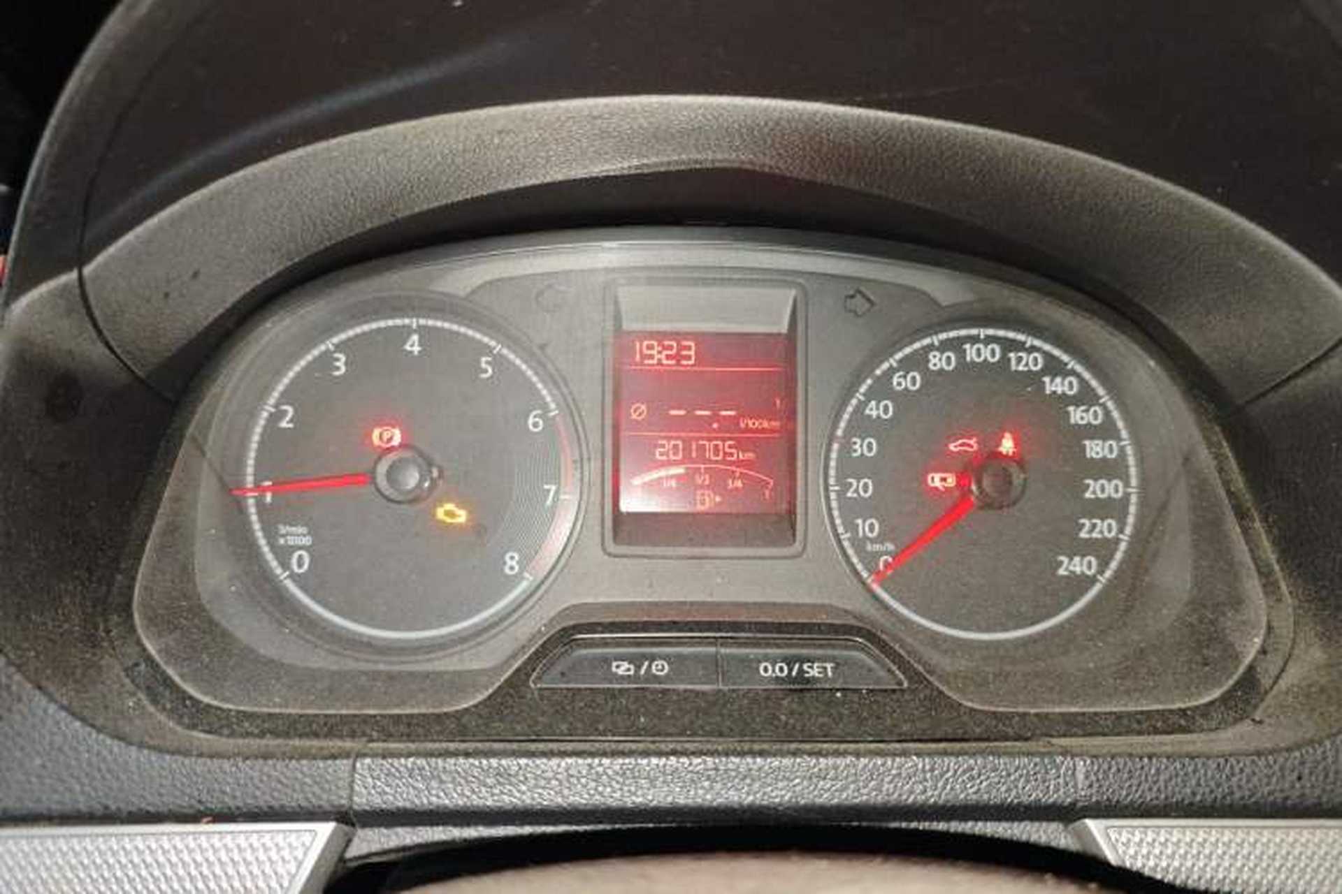 Used Volkswagen Jetta 2017 1.5L Manual Comfort Model Instrument Cluster
