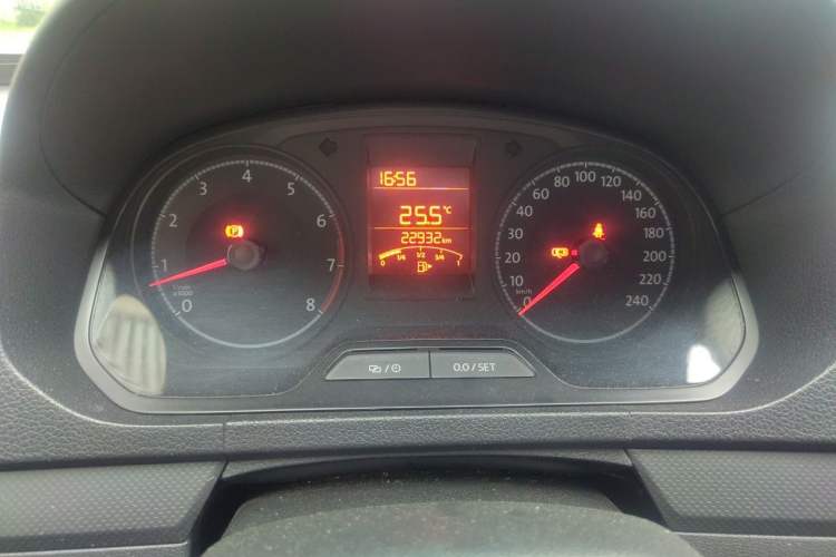 Used Volkswagen Jetta 2017 1.4L Manual Fashion Edition Instrument Cluster