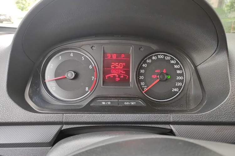 Used Volkswagen Jetta 2017 1.5L Automatic Fashion Model Instrument Cluster