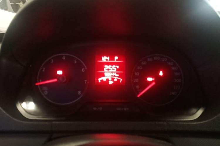 Used Volkswagen Jetta 2017 1.5L Automatic Fashion Model Instrument Cluster
