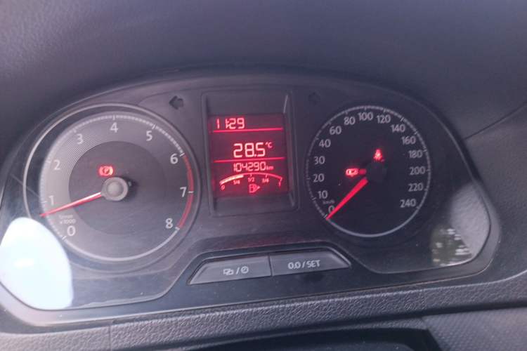 Used Volkswagen Jetta 2017 1.4L Manual Fashion Edition Instrument Cluster