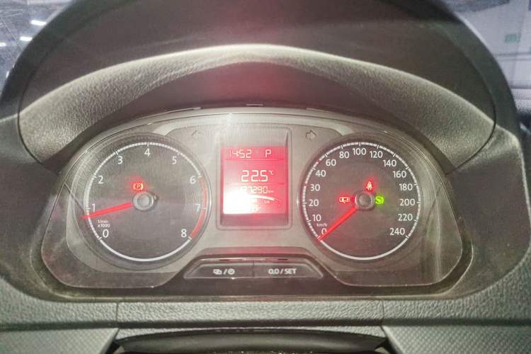 Used Volkswagen Jetta 2017 1.5L Automatic Fashion Model Instrument Cluster