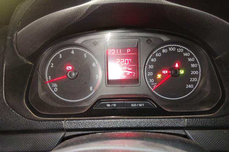 Used Volkswagen Jetta 2017 1.5L Automatic Fashion Model Instrument Cluster