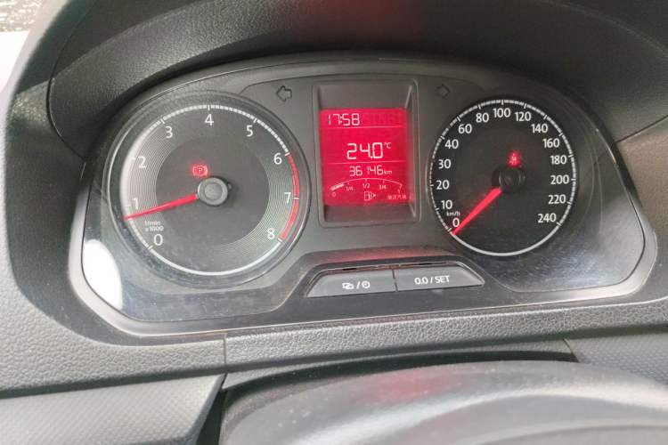 Used Volkswagen Jetta 2017 1.5L Manual Fashion Edition Instrument Cluster
