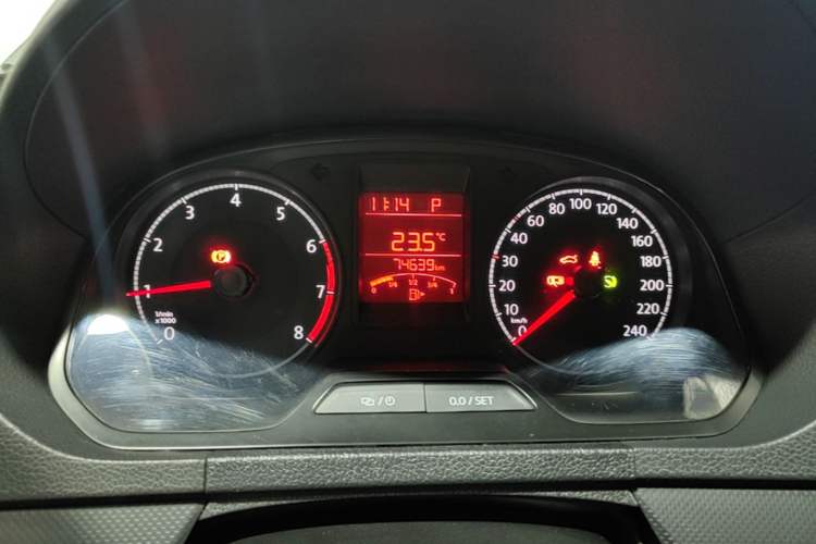 Used Volkswagen Jetta 2017 1.5L Automatic Fashion Model Instrument Cluster