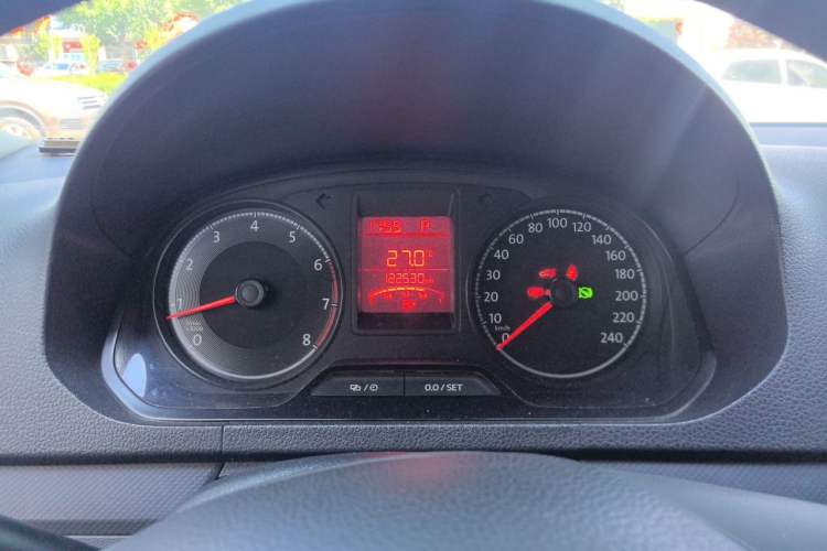 Used Volkswagen Jetta 2017 1.5L Automatic Fashion Model Instrument Cluster