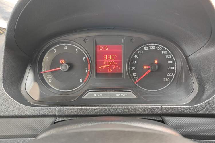 Used Volkswagen Jetta 2017 1.4L Manual Fashion Edition Instrument Cluster