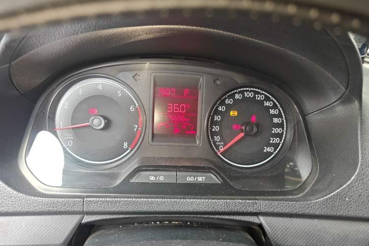 Used Volkswagen Jetta 2017 1.5L Automatic Fashion Model Instrument Cluster