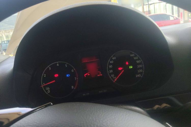 Used Volkswagen Jetta 2017 1.5L Automatic Fashion Model Instrument Cluster