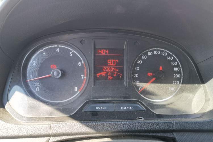 Used Volkswagen Jetta 2017 1.4L Manual Fashion Edition Instrument Cluster