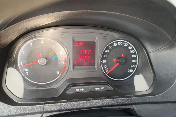 Used Volkswagen Jetta 2017 1.5L Manual Fashion Edition Instrument Cluster
