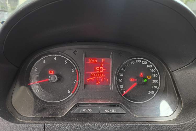 Used Volkswagen Jetta 2017 1.5L Automatic Comfort Model Instrument Cluster