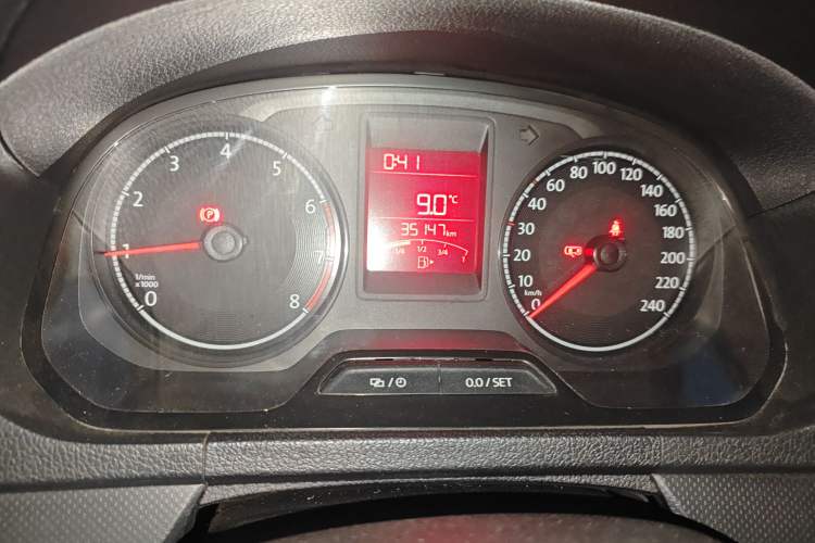 Used Volkswagen Jetta 2017 1.4L Manual Fashion Edition Instrument Cluster